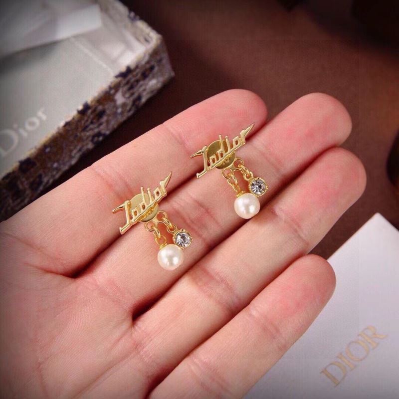 chr1st1an D10r earrings